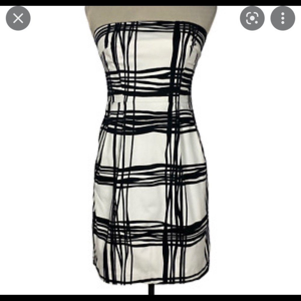 Like new express studio design black and white strapless mini dress